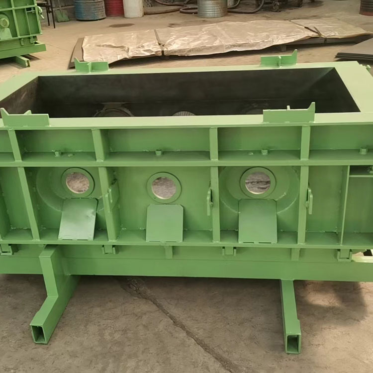 Moulds of conches and shells